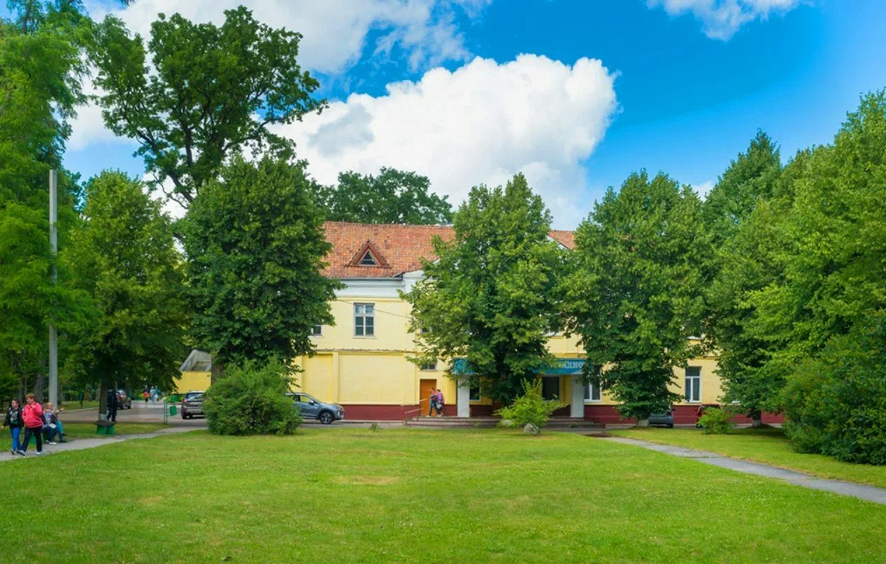Галерея
