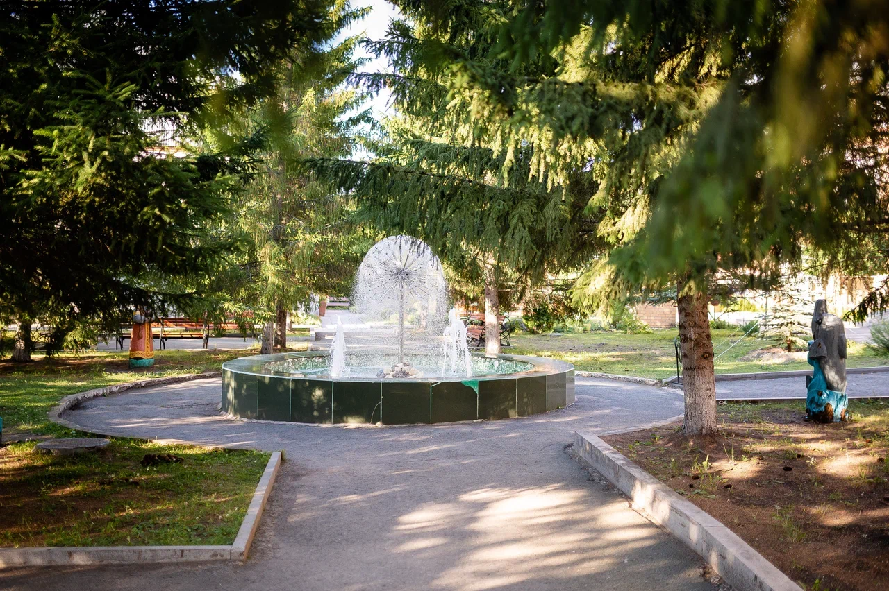 Галерея