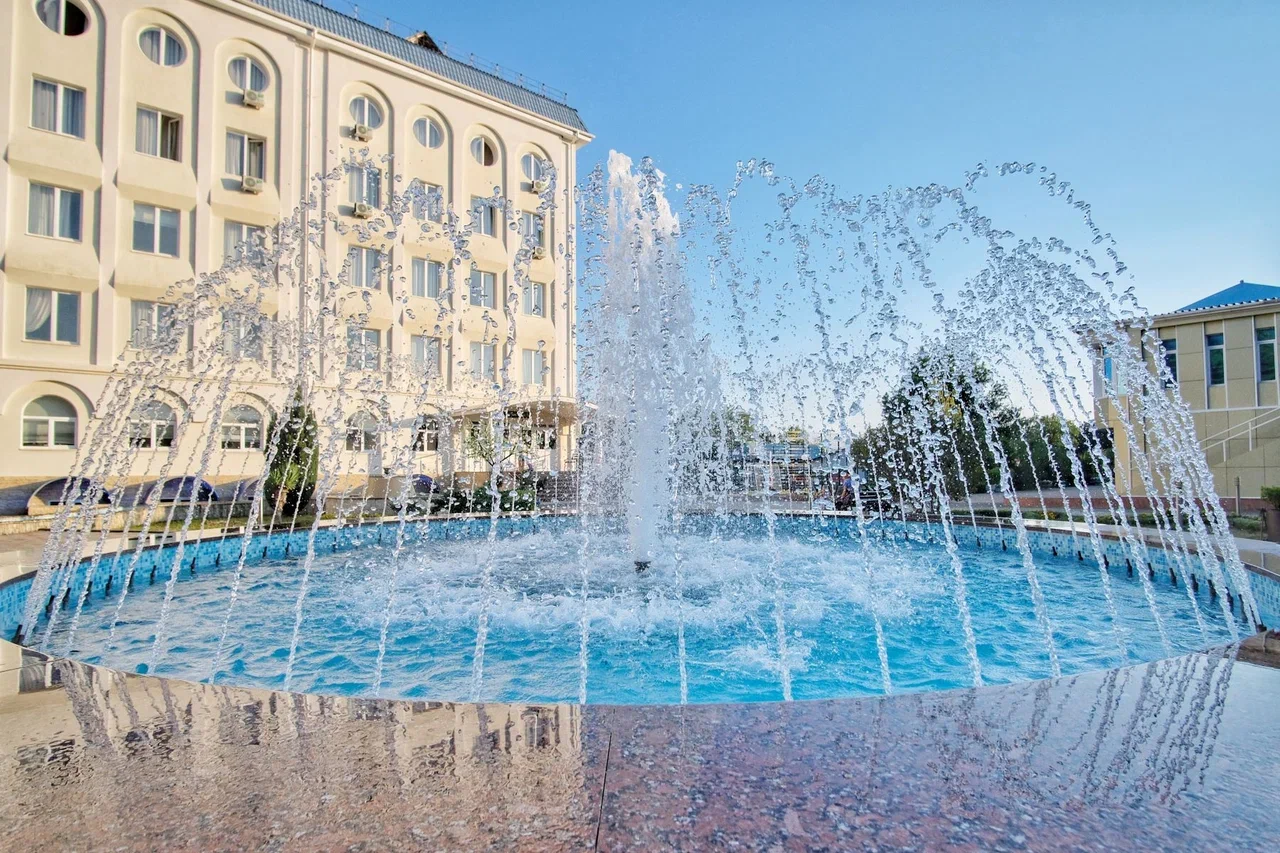 Галерея